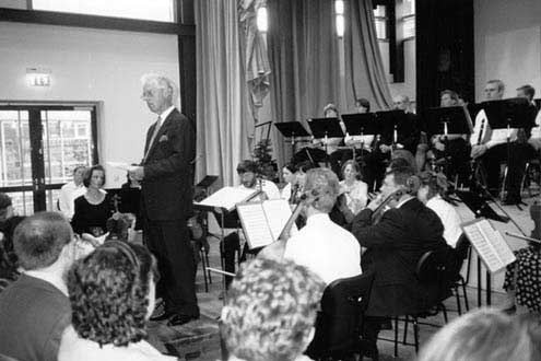 Konzert zur Einweihung des neuen Bürgerhauses.