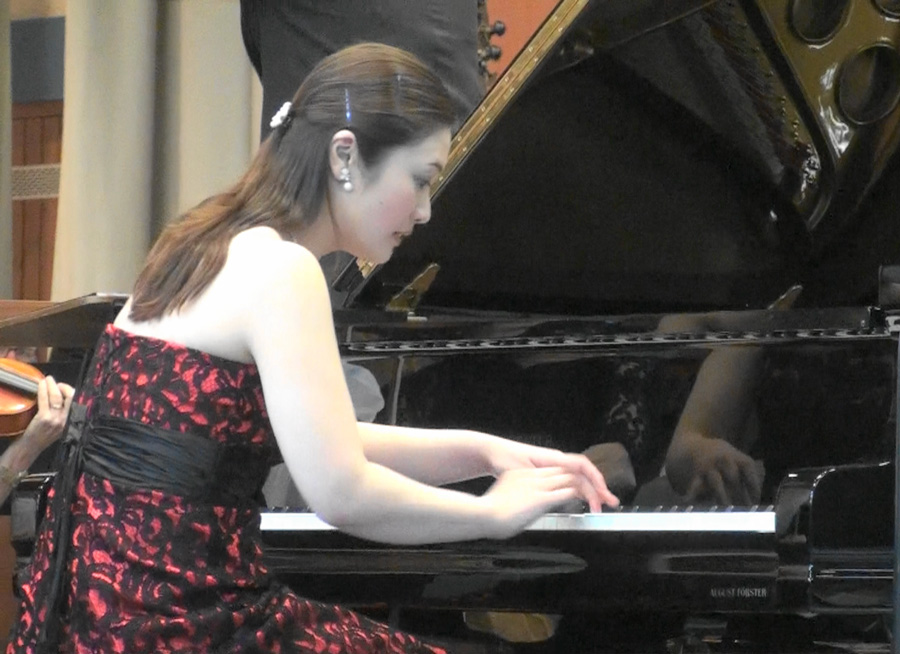 Unser Solistin Anke Herrmann